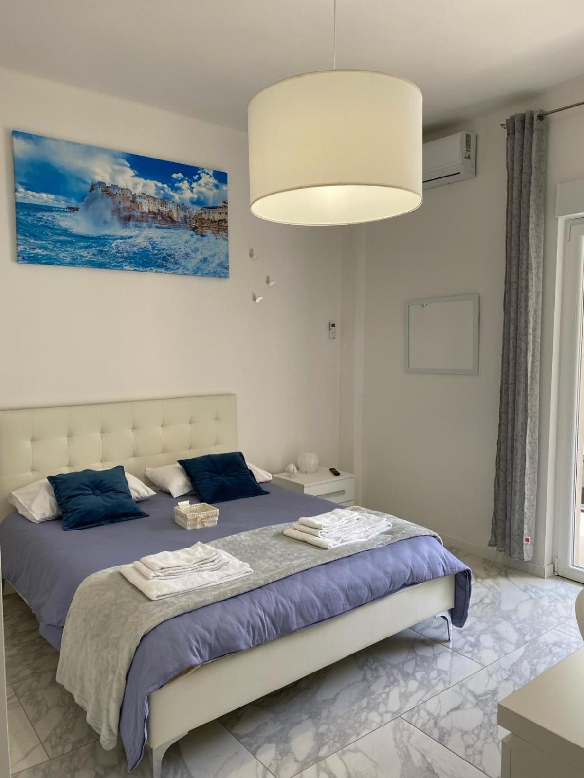 Ennio Rooms Bari Luaran gambar