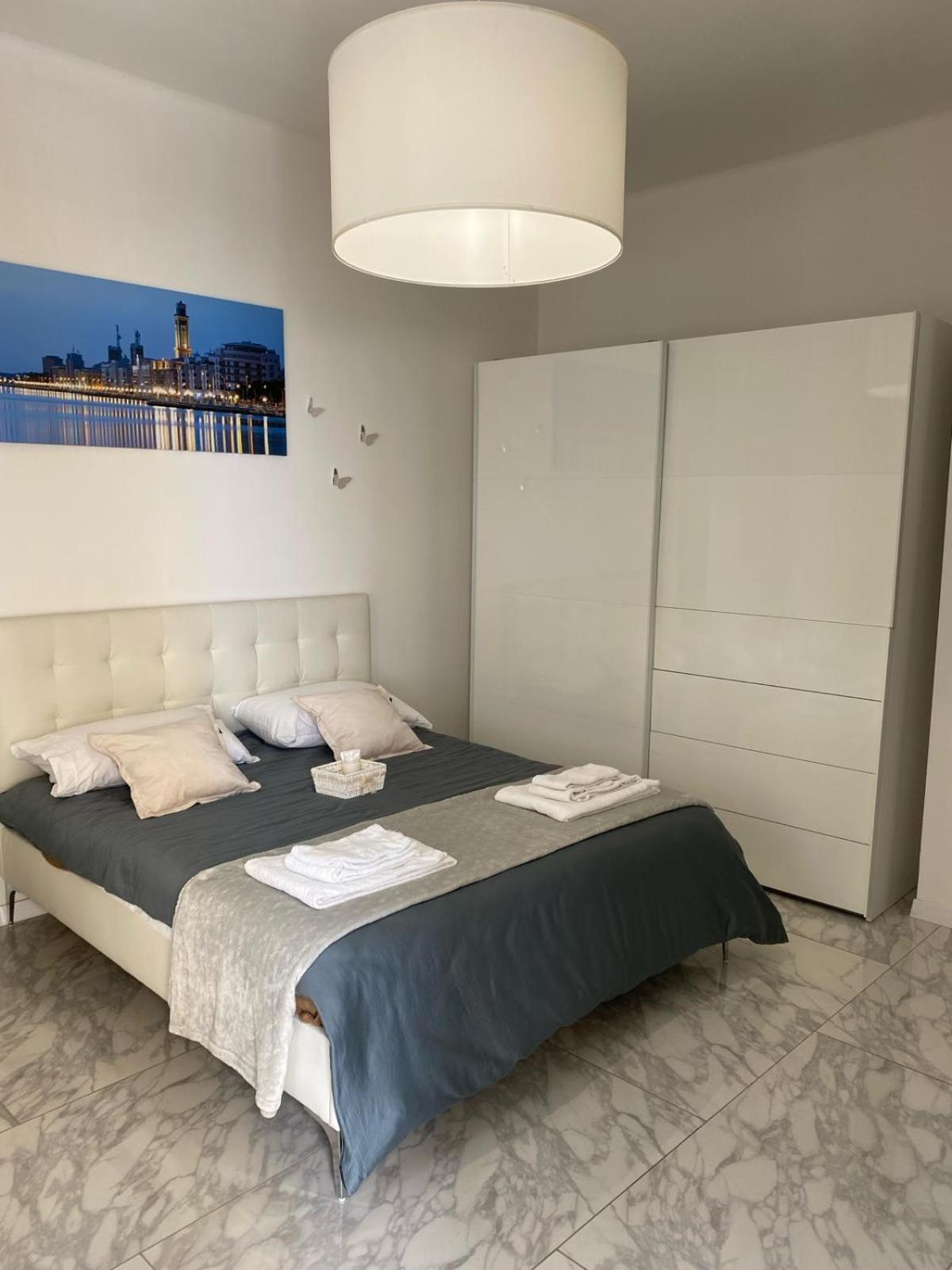 Ennio Rooms Bari Luaran gambar