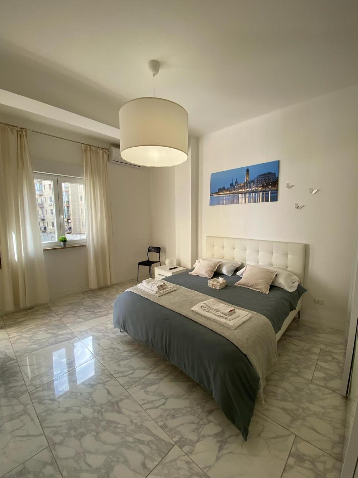 Ennio Rooms Bari Luaran gambar