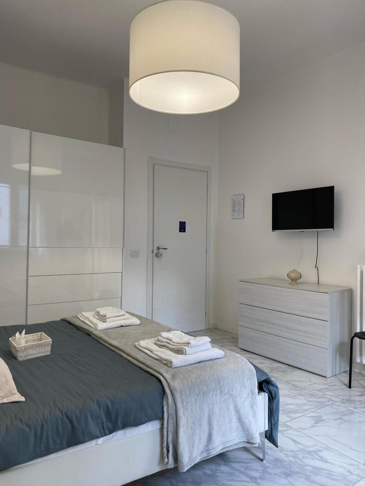 Ennio Rooms Bari Luaran gambar