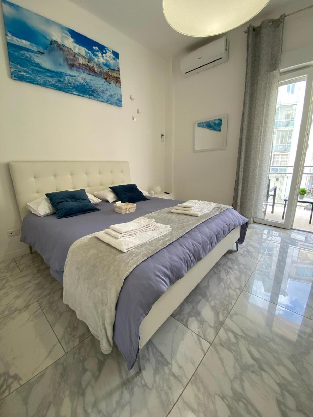 Ennio Rooms Bari Luaran gambar
